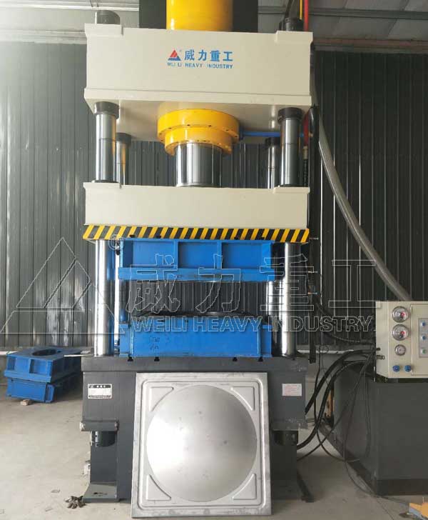 四柱400噸液壓機(jī)_400t不銹鋼水箱板沖壓成型液壓機(jī)