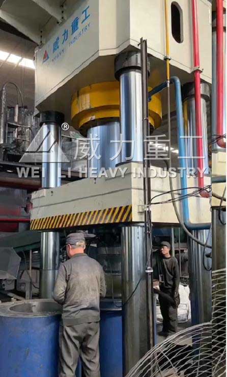 坩堝成型液壓機(jī)